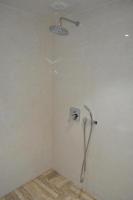 A bathroom at Hotel Tyulenovo