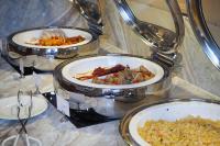 Jídlo v hotelu nebo okolí