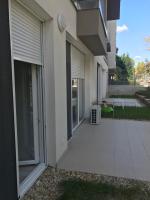 Budova, v ktorej sa apartmán nachádza