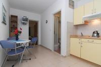 Kuchyňa alebo kuchynka v ubytovaní Apartments Villa Alex