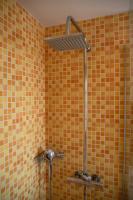 A bathroom at Fuentepark Apartments