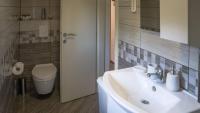Kúpeľňa v ubytovaní Apartman Sara - Delnice