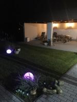 Ogród w obiekcie chalupa na Samotě s vířivkou