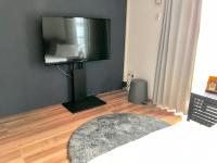 Local Hakata apartment No10にあるテレビまたはエンターテインメントセンター