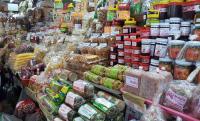 Supermarket nebo jiné obchody v  hotelu nebo okolí