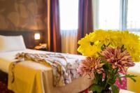 A bed or beds in a room at Hotel Villa Boyana - Free Parking