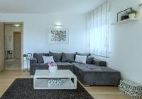 Posedenie v ubytovaní Iris beach apartments