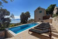 Bazén v ubytovaní Holiday home Barbarella alebo v jeho blízkosti