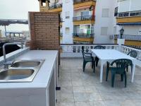 A balcony or terrace at CASA TORRECILLA LINDA Adosado 2 Dormitorios a 50 metros de la Playa Torrecilla Nerja