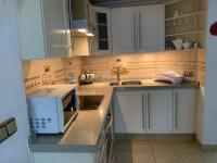 A kitchen or kitchenette at CASA TORRECILLA LINDA Adosado 2 Dormitorios a 50 metros de la Playa Torrecilla Nerja