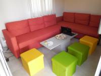 Część wypoczynkowa w obiekcie Costa Petra - Luxury Seaside Cottage with Garden - Vacation House for families in Greece