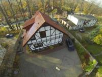 Budynek, w którym mieści się apartament