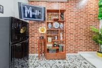 TV a/nebo společenská místnost v ubytování Mein Haus B @Bangpo
