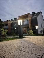 Budynek, w którym mieści się apartament
