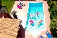 Basen w obiekcie Villa Casa Del Sol with private pool lub w pobliżu