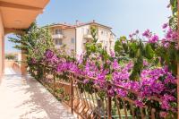 Vonkajšia záhrada v ubytovaní Apartments Ivica 1706