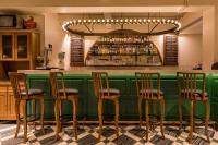 Lounge nebo bar v ubytování Hotel Jewel of Chembur