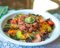 Φαγητό σε αυτό το ξενοδοχείο ή κάπου εκεί κοντά