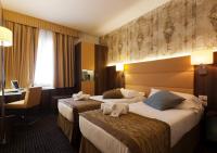 Posteľ alebo postele v izbe v ubytovaní LH Hotel Sirio Venice