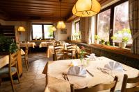 Restaurace v ubytování Gasthaus zum Rössel Lichtenau