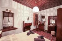 Posteľ alebo postele v izbe v ubytovaní Dandy Villas Amfiklia - Pasithea - Stunning View - Fireplace - Parking