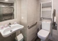 Koupelna v ubytování Hostal Lar