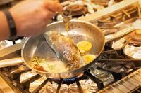 Jídlo v hotelu nebo okolí