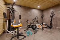 Posilňovňa alebo fitness centrum v ubytovaní Apartament Tatry Folk regionalny Grota Solna