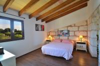 Łóżko lub łóżka w pokoju w obiekcie 081 Finca Els Tarongers ETV5766 by Mallorca Charme