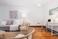 Posteľ alebo postele v izbe v ubytovaní Udaberri Apartment by People Rentals