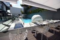 Bazén v ubytování Holiday Inn Dijon Toison D'or by IHG nebo v jeho okolí