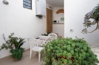 A garden outside La Torre Antica Dimora