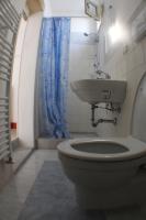 A bathroom at La Torre Antica Dimora