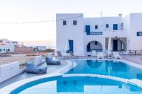 Bazén v ubytovaní Kallithea Hotel alebo v jeho blízkosti
