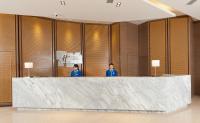 Holiday Inn Express Chengdu West Gate by IHGのスタッフ