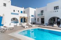 Bazén v ubytovaní Kallithea Hotel alebo v jeho blízkosti