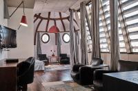 Telewizja i/lub zestaw kina domowego w obiekcie Hotel Monopol
