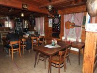 Restaurace v ubytování Dřevěnka