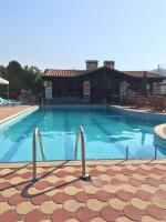 The swimming pool at or close to Villa Voirani