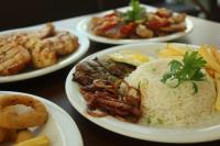 インダヤウにあるTri Hotel Executive Indaialのお皿