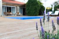 Bazén v ubytování Serenity Luxury Villa, Skiathos nebo v jeho okolí