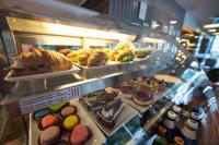 Jídlo v hotelu nebo okolí