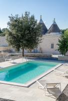 The swimming pool at or close to iTrulliescape