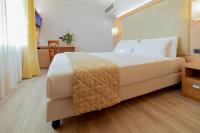 Posteľ alebo postele v izbe v ubytovaní Hotel GARDENIA & Villa CHARME Adults Friendly 4Star service