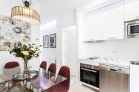 Kuchyň nebo kuchyňský kout v ubytování Genteel Home Mateos Gago