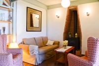 A seating area at Casa entre Nerja y Frigiliana