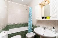 A bathroom at Luminoso apartamento en Cadiz