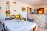 A kitchen or kitchenette at Casa Cristina Ibiza