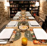 Comida en o cerca de este apartamento