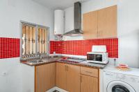 Kuchnia lub aneks kuchenny w obiekcie Chalet Rocío - solo familias